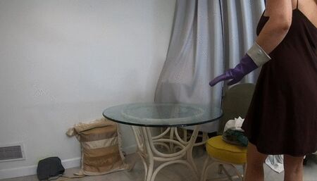 Busy stepmom helps horny stepson