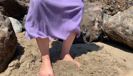 Voluptuous blonde sunbathing nude on the beach fucks passer-by