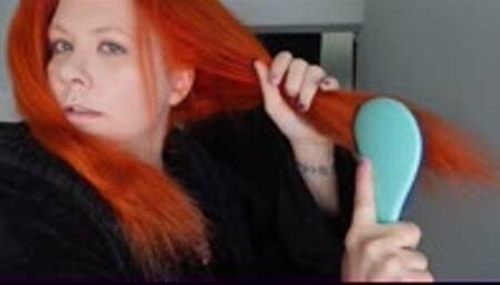 Brushing Long red hair WMV 1080