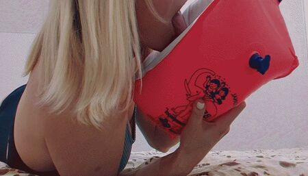 Alla inflates inflatable bandages with her mouth and kisses and fucks them hotly getting an orgasm!!!