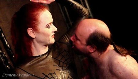 Shine My Latex - With Your Tongue