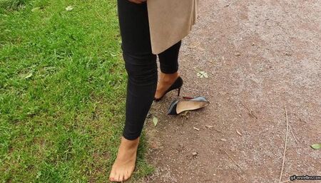 a crazy guy throws a shoe into the river HD mp4 1920x1080