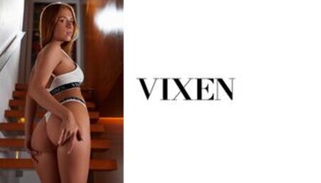 Elegant redhead babe Holly Molly fucked in the doggy style