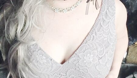 Sensual armpit and foot rub