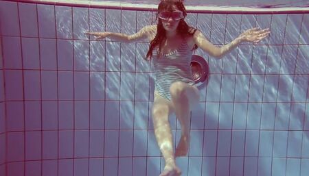 Stupefying miss at brunette sex