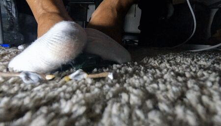 Giantess MX crushes tiny men before they can make it to their car after work