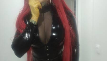 Tania suck dildo and cum in his mouth