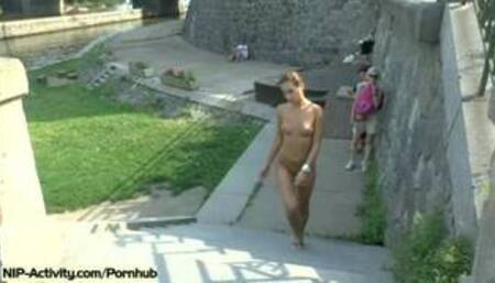 Hot babe jenny shows her amazing hot body in public