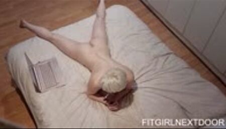 Spying On Fit Gym Girl Humping Bed & Masturbating At Home