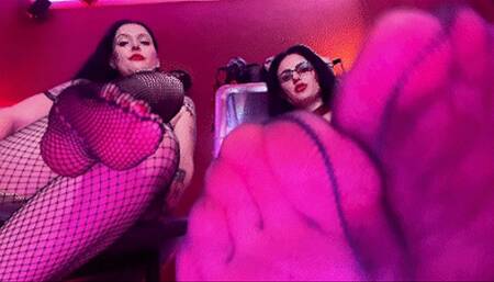 Cheesy foot worshipper