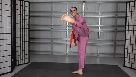 WHITNEY'S KICKING CLASS