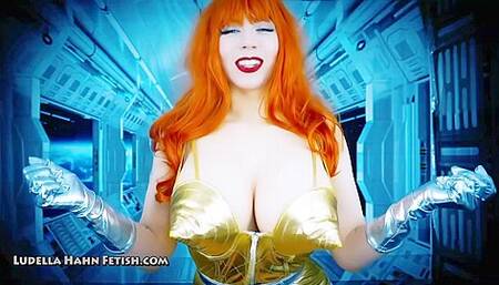 Busty Redhead With Big Boobs, Ludella Hahn Is Posing And Part 1