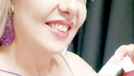 Close-up * My yellow fingers * Nose exhales *