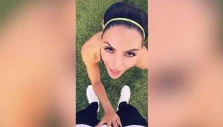 Lela Star call her trainer for a session then blows and fucks him