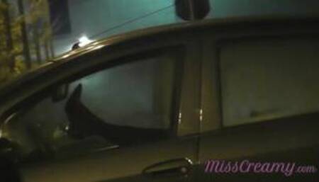 Sharing my slut wife with a stranger in car in front of voyeurs in a public parking lot - MissCreamy