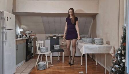 ALEXAS PROLIFIC PLATE SMASH