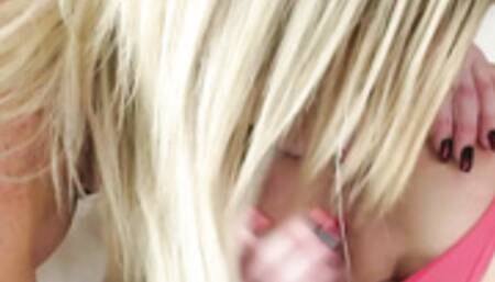 Aubrey Kate, Kayleigh Coxx - Shelesbians having fun