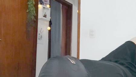 Christmas  facessiting