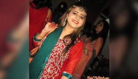 Pakistani / Indian / Bangladeshi / desi beautiful hot and sexy girl