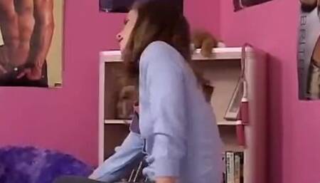 Little April's masturbate sex by Little April