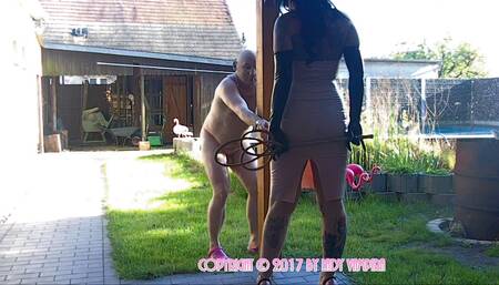 Hurt countdown - Nobody hears you scream here