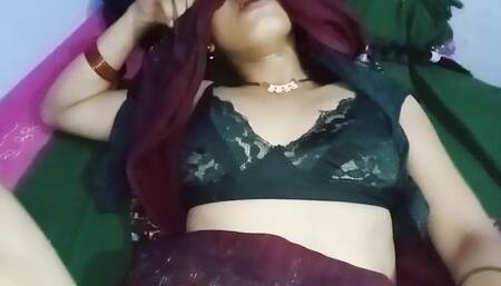 Indian 20 years old Desi Bhabhi was cheating on her husband