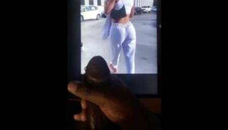 kylie jenner jiggle ass CumTribute