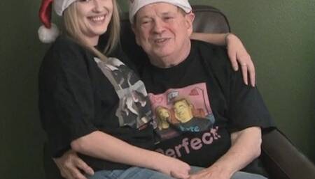 Licks Just Like the Holidays (mp4)