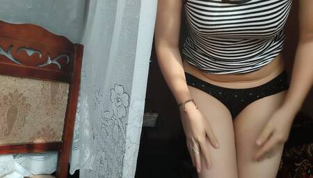 I am a single desi girl at home showing my hairy pussy to a boy and masturbating fuck me