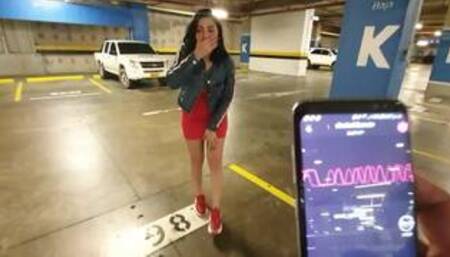 I want to squirt at the Mall parking lot