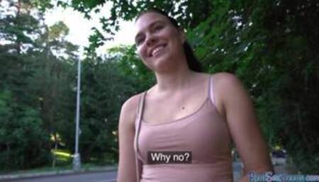 Czech babe blows before outdoor banging in missionary pose