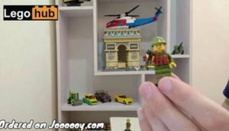 3 Lego minifigures of Vietnamese soldiers