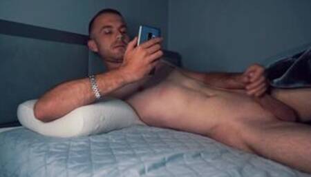 My boyfriend is jerking off while watching my date video with a stranger