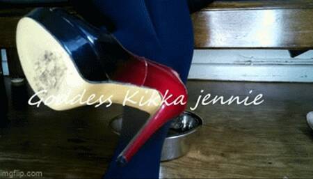 Golden heels delight