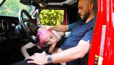 Ts hitchhiker Claire Tenebrarum sucking