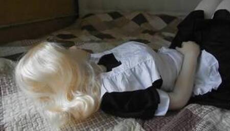 Blonde maid gets facefuck from employer during a job..