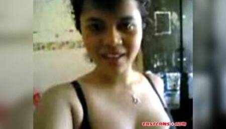 Malay - Chubby Lady Exposed