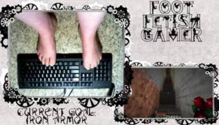 Sexy feet playing minecraft Pt 2