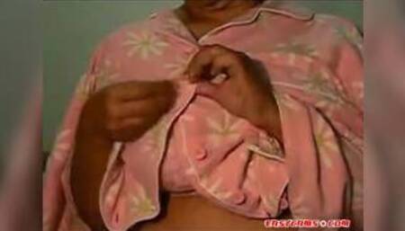 Indian Girl getting boob massage