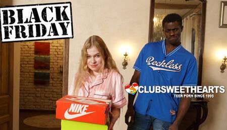 Club Sweethearts - pussy licking xxx