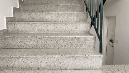 KIRA SPRAINS ANKLE THREE TIMES IN ONE DAY - MP4 Mobile Version