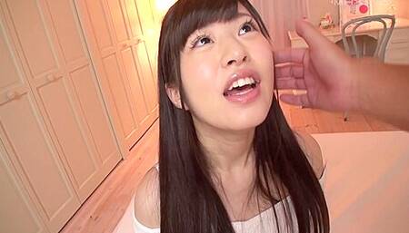 Newcomer Kanon Momojiri - Genuine Virgin 19 Year Old Av Debut! - Kanons Peachy Hips P1