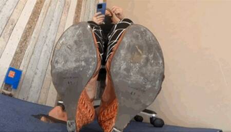 CC - A coin to lick my filthy red wedges