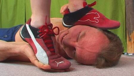 Vivien's first time trample reloaded, MP4-SD