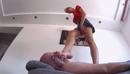 REA - My Jacuzzi - EXTREME Trampling And Facebusting GOPRO VERSION 720p