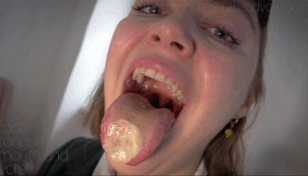 Schoolgirl Licking An Ice-Cream All Up