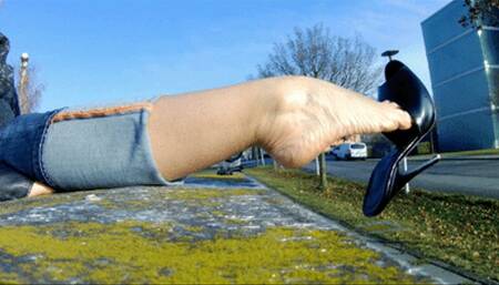 Neele - A Day In Mules And Jeans -Part 2- mp4 1920x1080