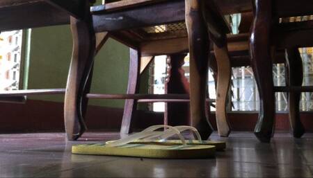 EXTREME SHOEPLAY IN YELLOW FLIP FLOPS BY LILIAN PART 2