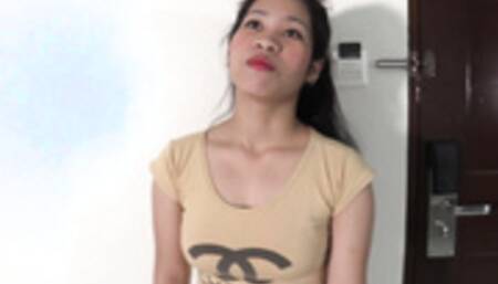 Big titty Filipina bangmaid blows the boss