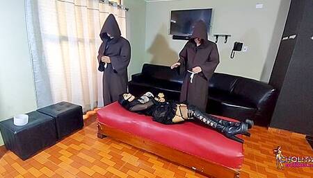 Cholitas Eroticas Canelita Amoretti Dos Monjes Dos Pingas P1
